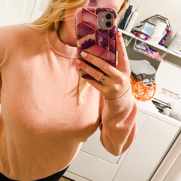 Sweater - Picture 6 of 6